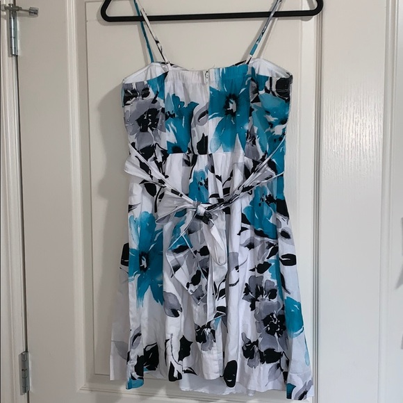 Speechless | Floral Dress - Picture 3 of 4